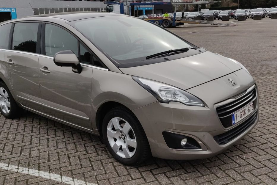 Продам Peugeot 5008 Panorama 2014 года в Львове