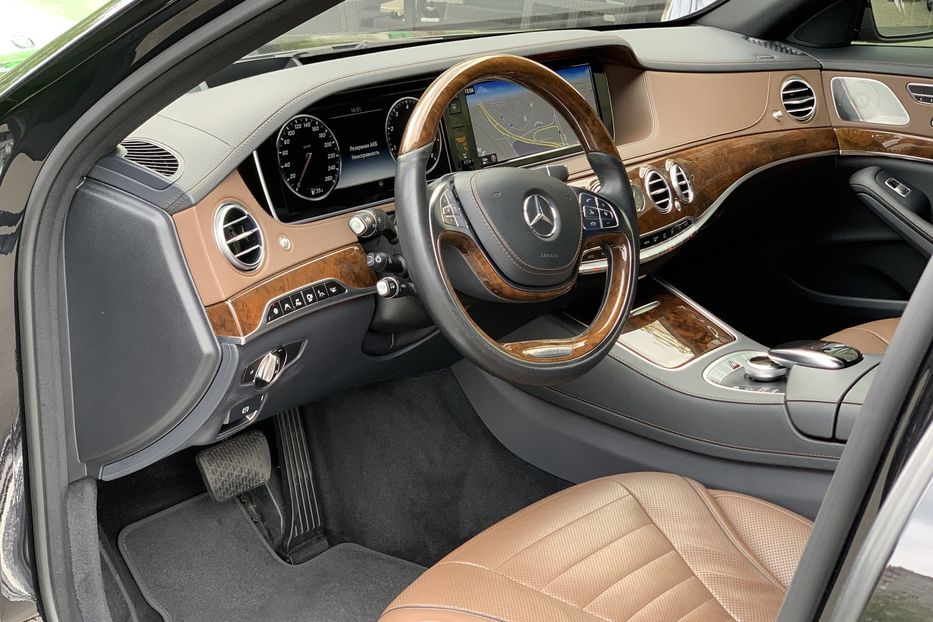 Продам Mercedes-Benz S-Class 500 4 Matic  Style 63 AMG 2015 года в Киеве