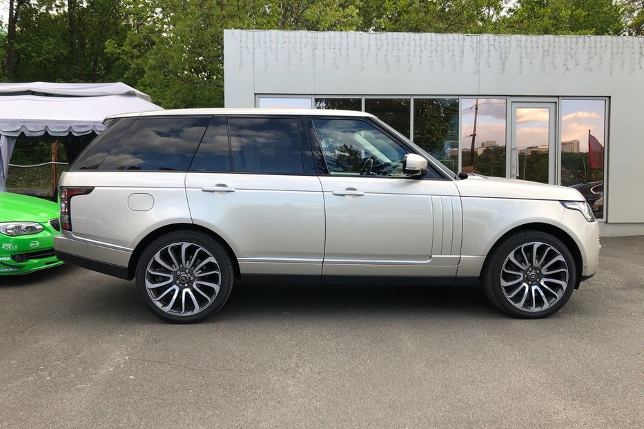 Продам Land Rover Range Rover Autobiography 2013 года в Киеве