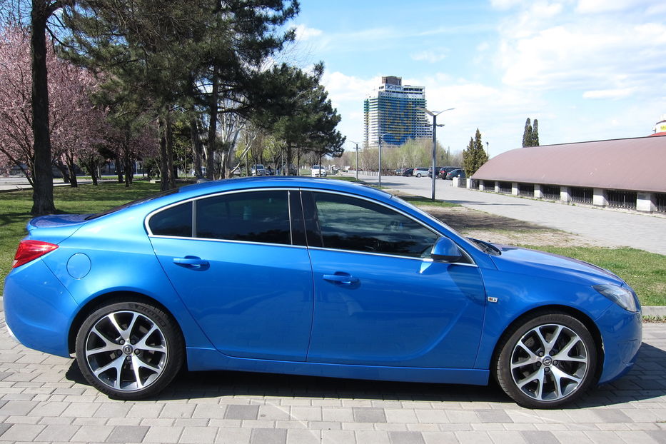 Продам Opel Insignia OPC (325 л.с.) AWD 2012 года в Днепре