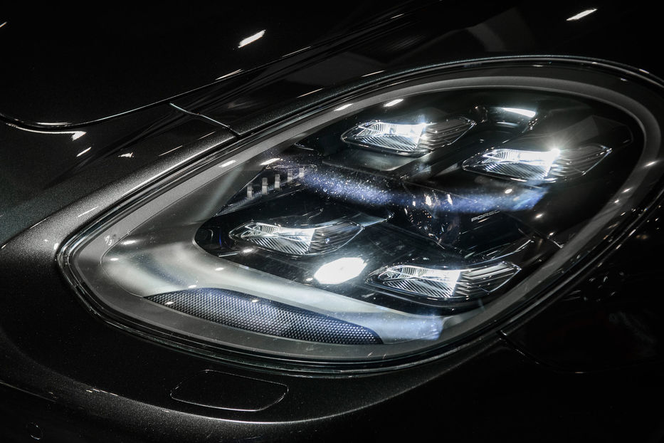 Продам Porsche Panamera 4 E-Hybrid  2017 года в Одессе