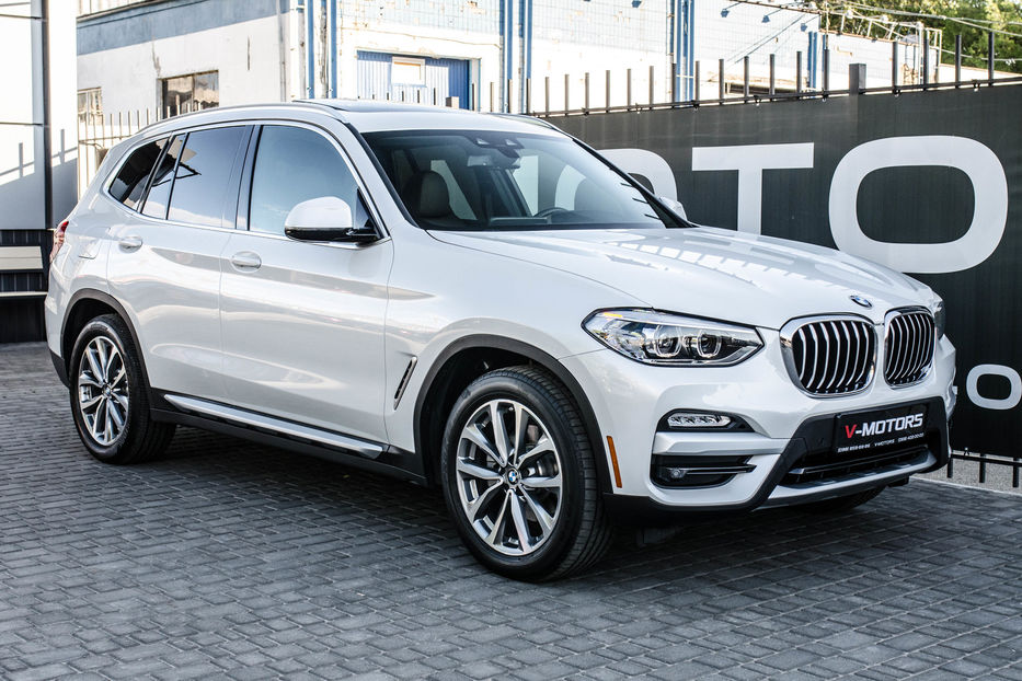 Продам BMW X3 3.0i Sdrive 2019 года в Киеве