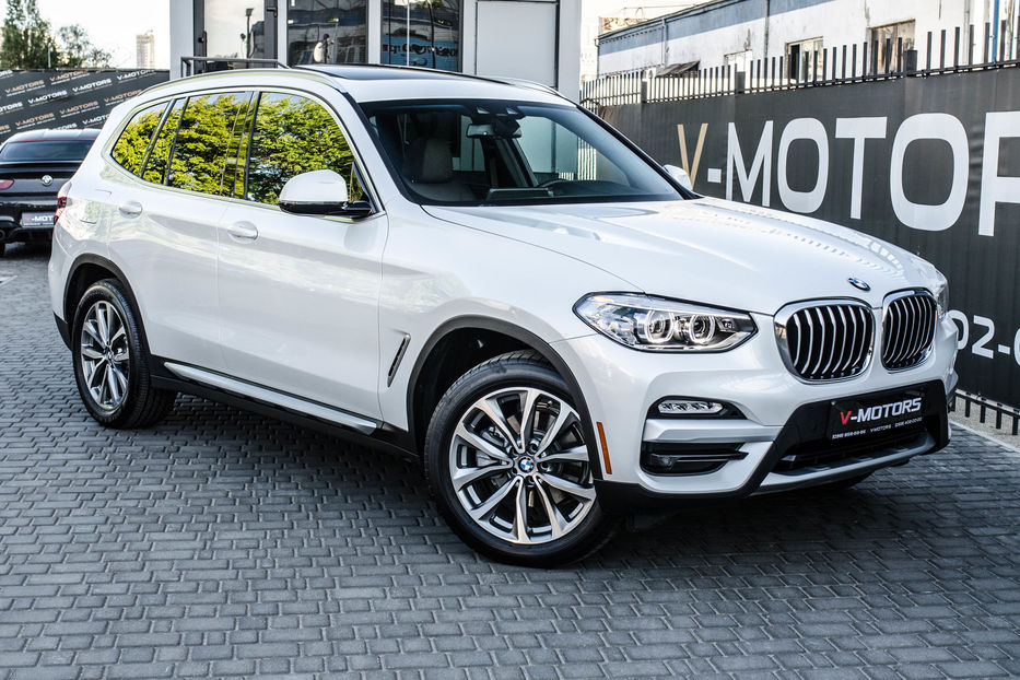 Продам BMW X3 3.0i Sdrive 2019 года в Киеве