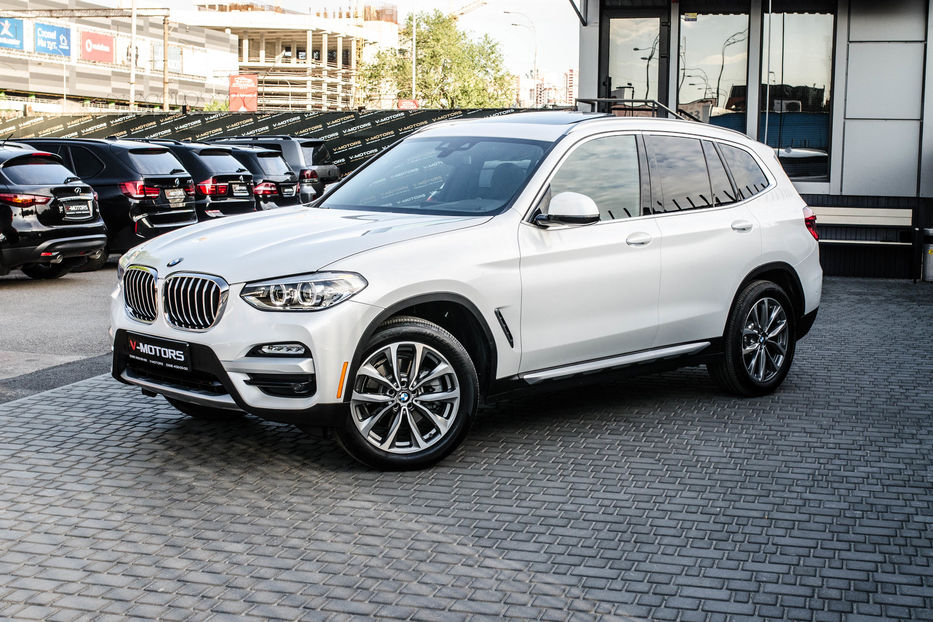 Продам BMW X3 3.0i Sdrive 2019 года в Киеве