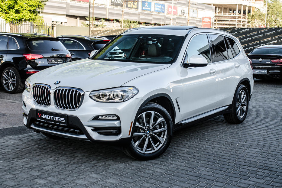 Продам BMW X3 3.0i Sdrive 2019 года в Киеве