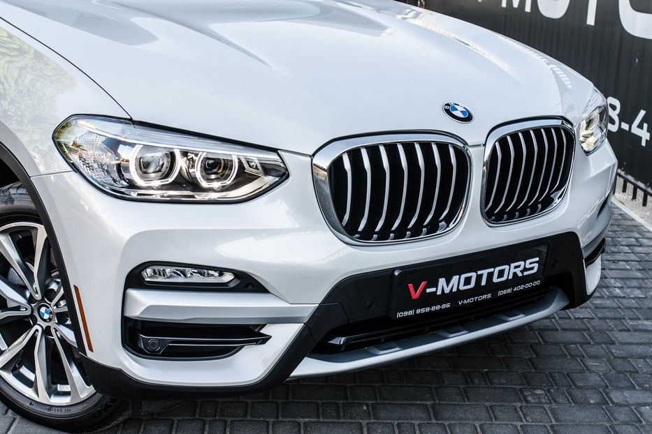 Продам BMW X3 3.0i Sdrive 2019 года в Киеве