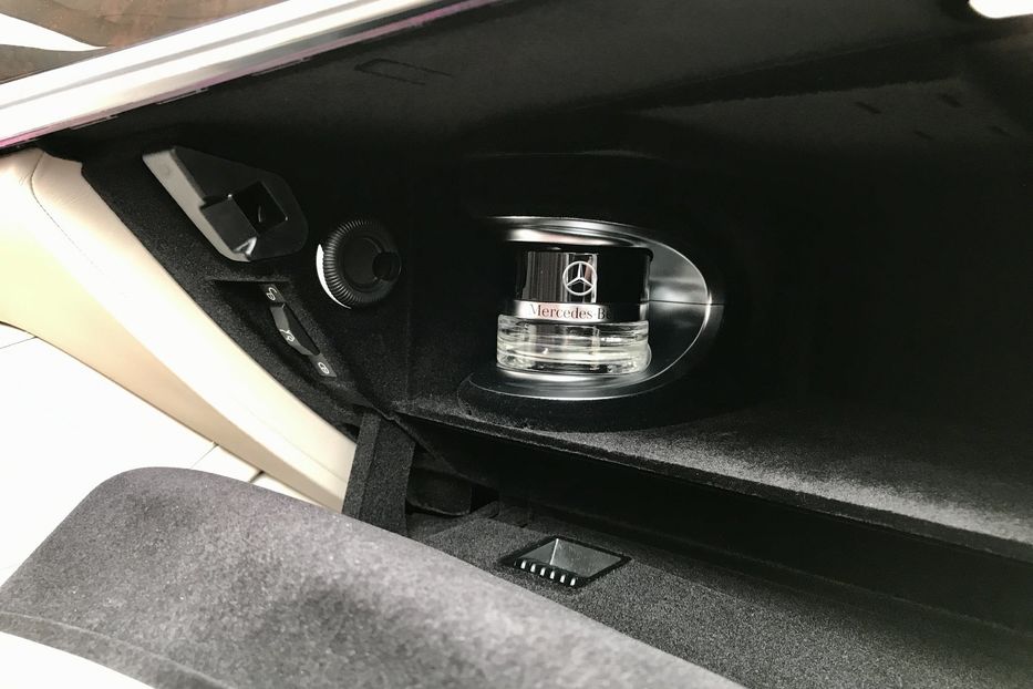 Продам Mercedes-Benz S-Class 560 4MATIC AMG Официал 2018 года в Киеве