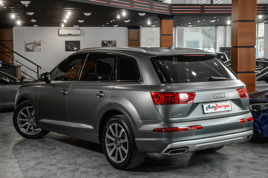 Продам Audi Q7 2017 года в Одессе