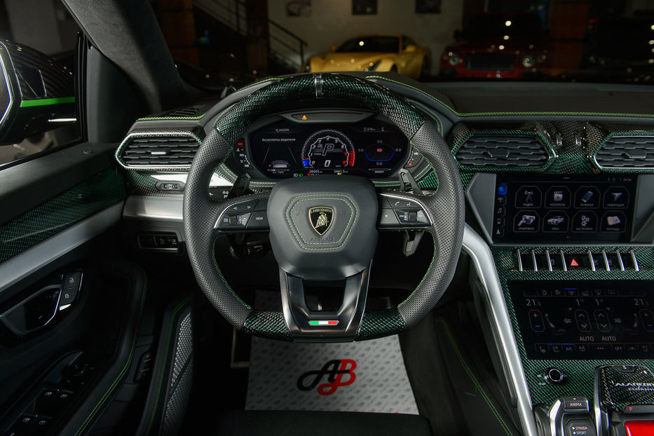 Продам Lamborghini Urus 4.0 AMT(650л.с.) 4WD 2019 года в Одессе