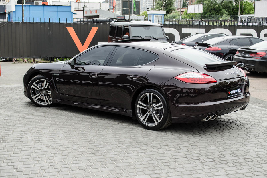 Продам Porsche Panamera 2011 года в Киеве