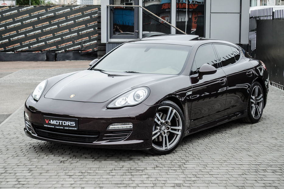 Продам Porsche Panamera 2011 года в Киеве