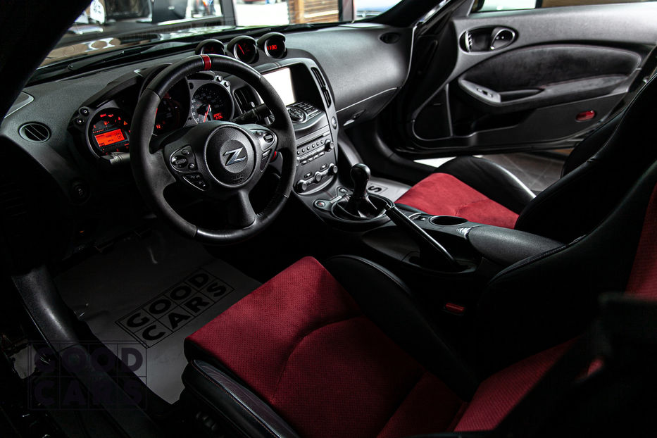 Продам Nissan 370Z NISMO 2018 года в Одессе