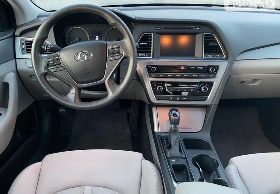 Продам Hyundai Sonata LF 2016 года в Черновцах