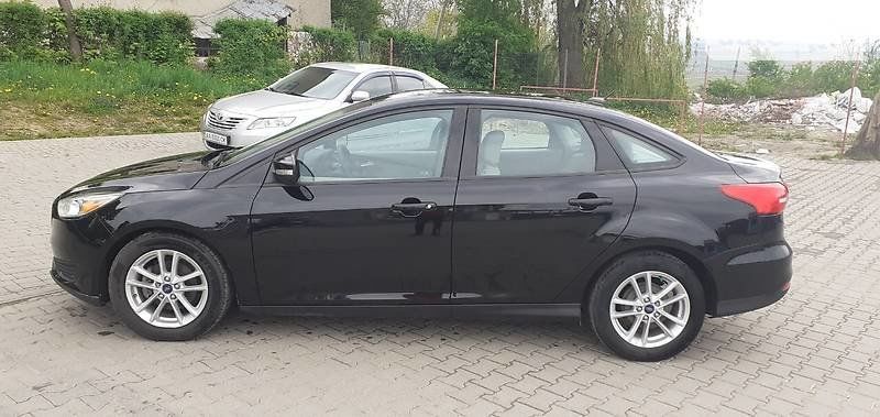 Продам Ford Focus SE 2016 года в Черновцах