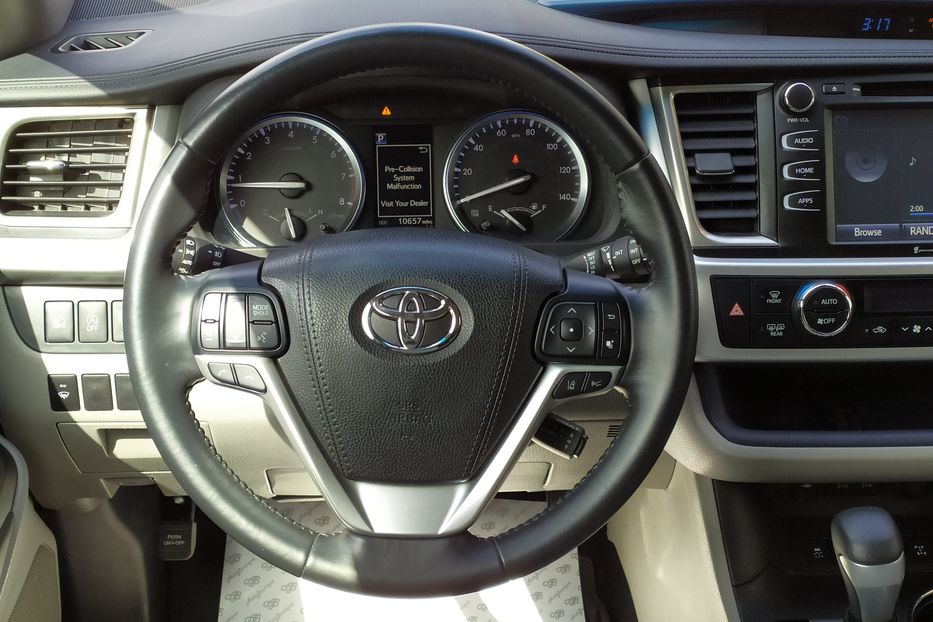 Продам Toyota Highlander 2018 года в Одессе