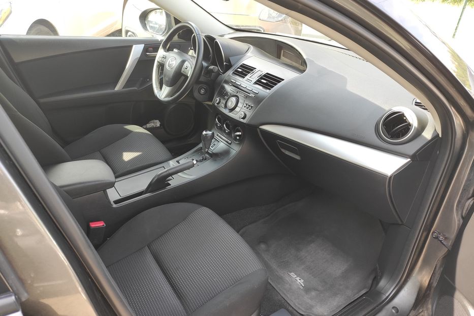 Продам Mazda 3 Touring 2012 года в Одессе