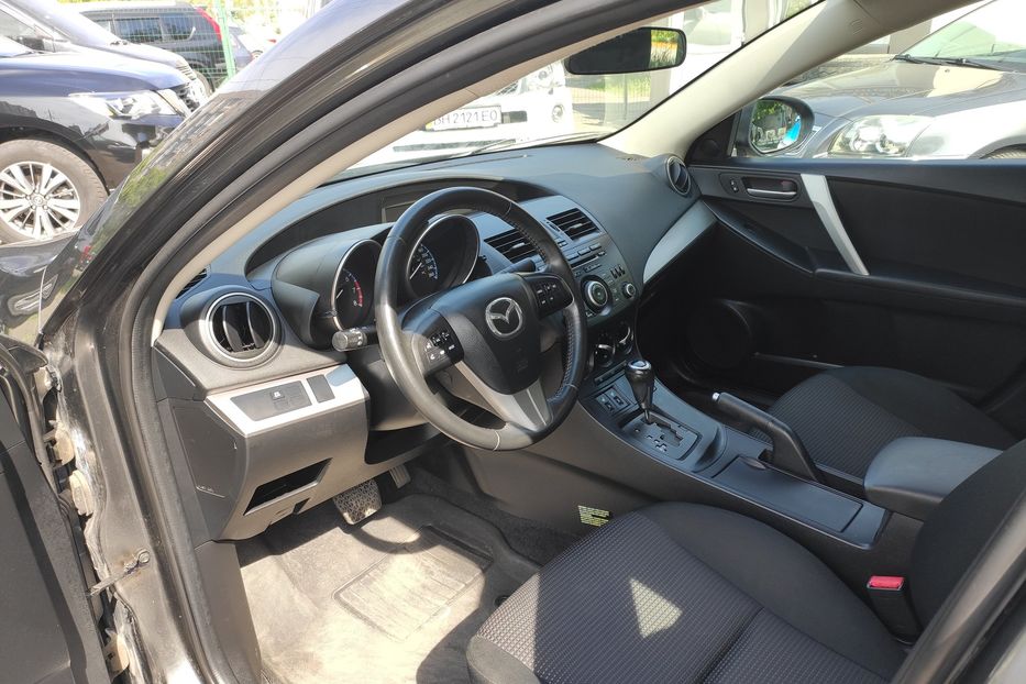 Продам Mazda 3 Touring 2012 года в Одессе