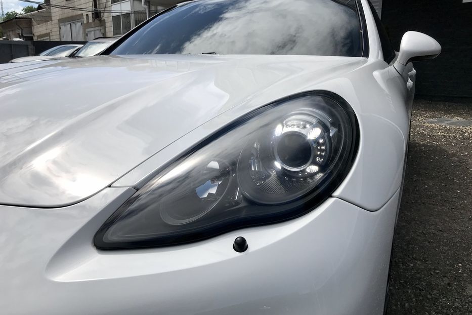 Продам Porsche Panamera GTS Официальный 2012 года в Киеве