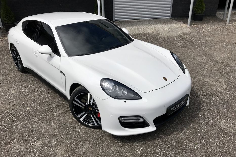 Продам Porsche Panamera GTS Официальный 2012 года в Киеве