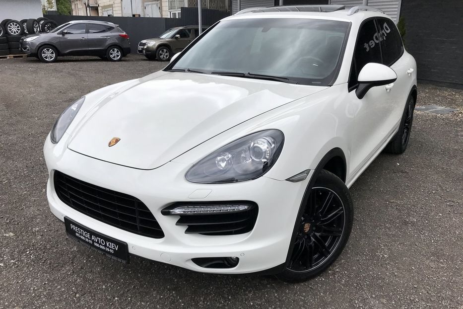 Продам Porsche Cayenne TURBO 2010 года в Киеве