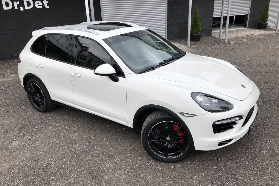 Продам Porsche Cayenne TURBO 2010 года в Киеве