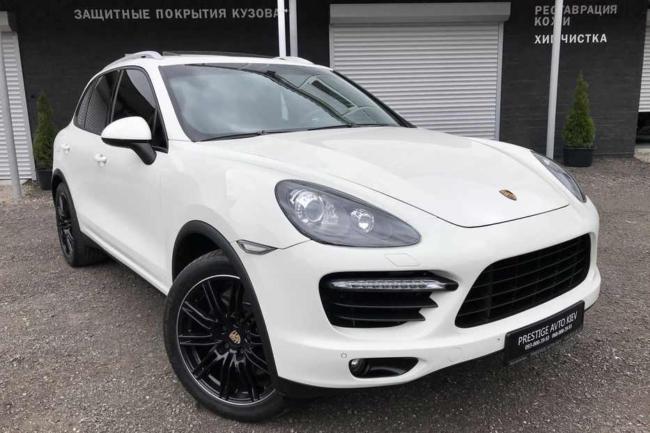 Продам Porsche Cayenne TURBO 2010 года в Киеве