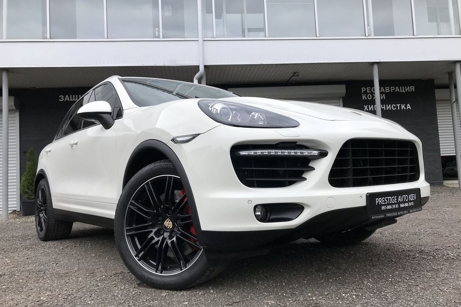 Продам Porsche Cayenne TURBO 2010 года в Киеве