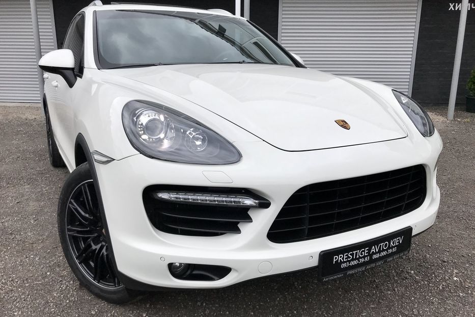 Продам Porsche Cayenne TURBO 2010 года в Киеве