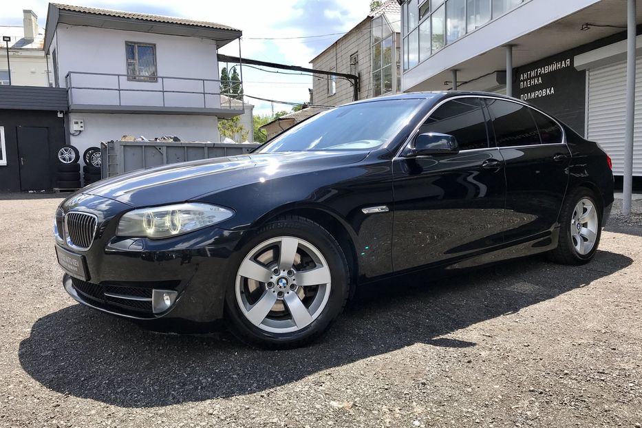 Продам BMW 520 Diesel 2011 года в Киеве