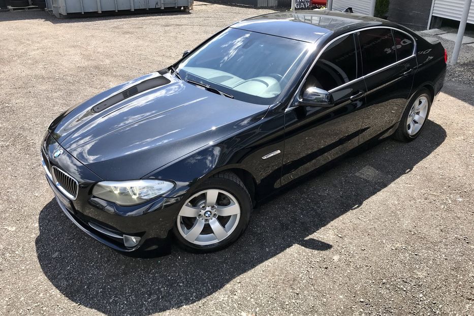 Продам BMW 520 Diesel 2011 года в Киеве