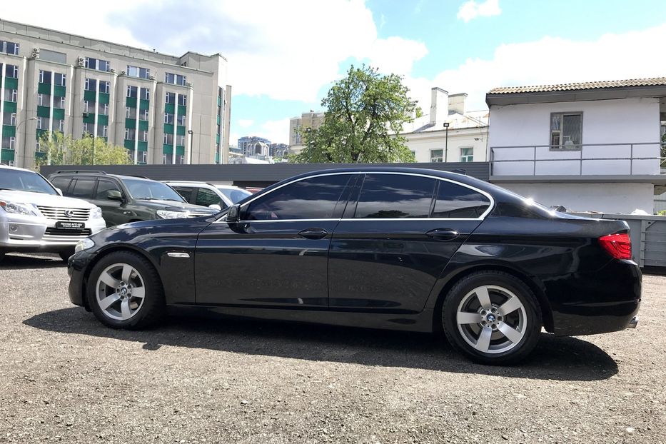 Продам BMW 520 Diesel 2011 года в Киеве