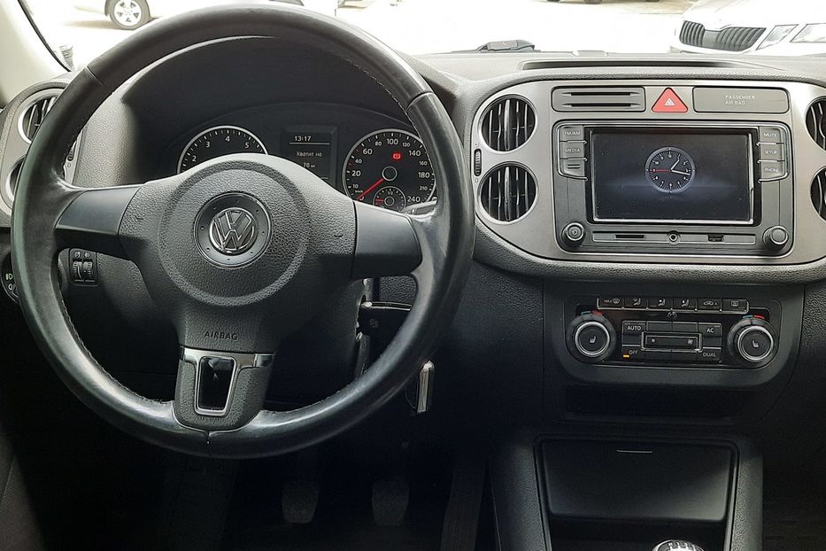 Продам Volkswagen Tiguan Comfortline 4x4 2010 года в Николаеве