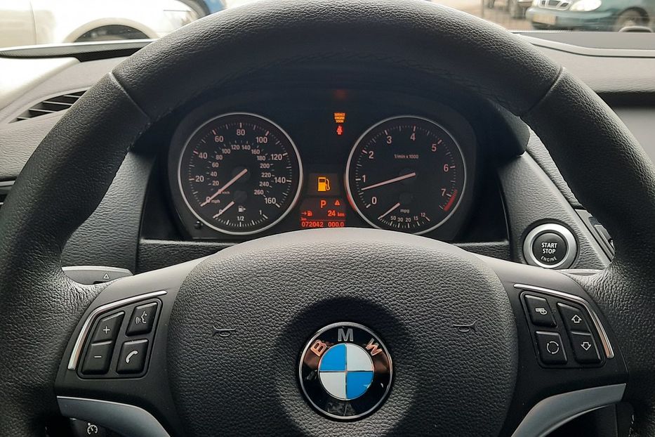 Продам BMW X1 2015 года в Николаеве