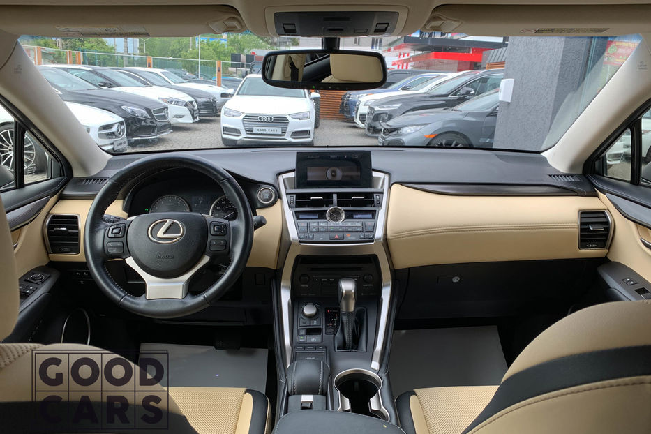 Продам Lexus NX 200 t AWD  2015 года в Одессе