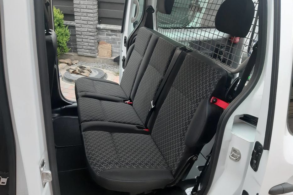 Продам Renault Kangoo пасс.  Passenger Original 66kw 2015 года в Львове