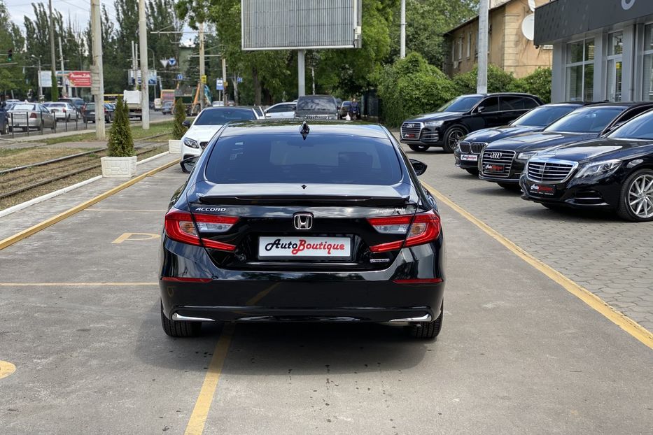 Продам Honda Accord 2018 года в Одессе