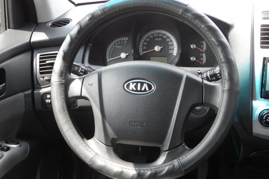 Продам Kia Sportage 2008 года в Днепре