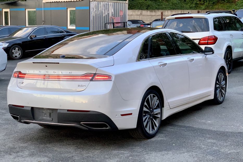 Продам Lincoln MKZ Hybrid 2016 года в Киеве