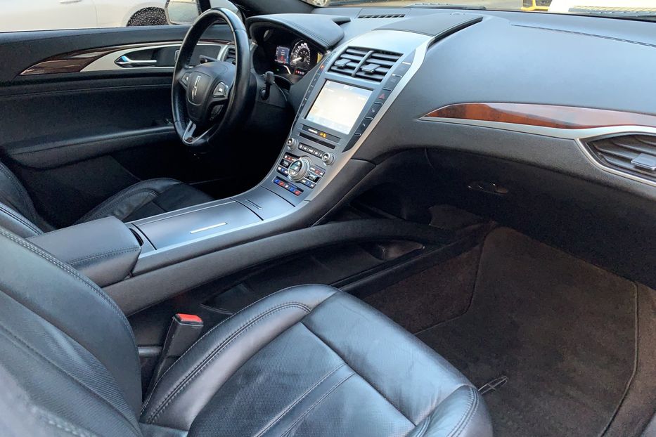 Продам Lincoln MKZ Hybrid 2016 года в Киеве