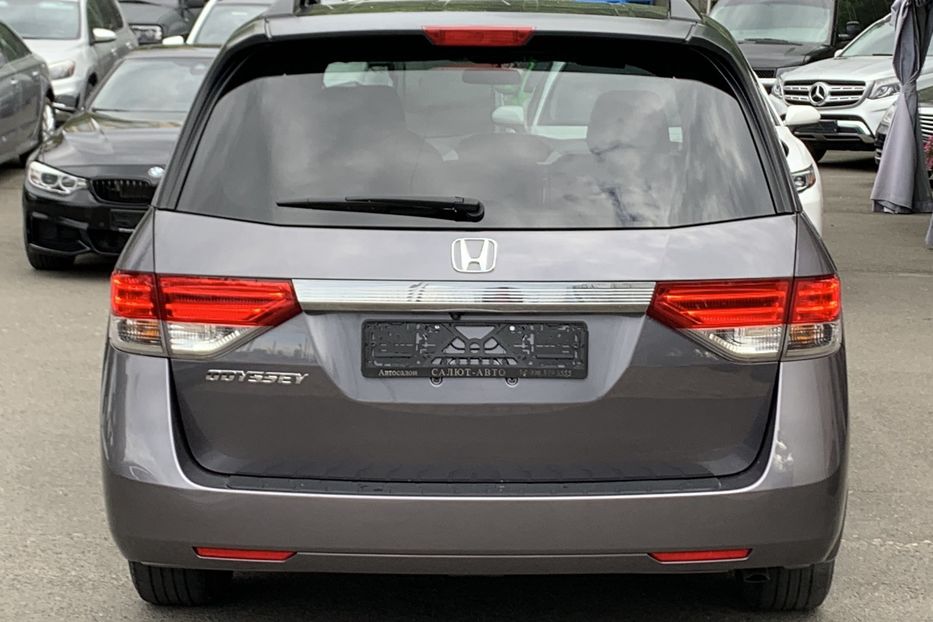 Продам Honda Odyssey 2014 года в Киеве