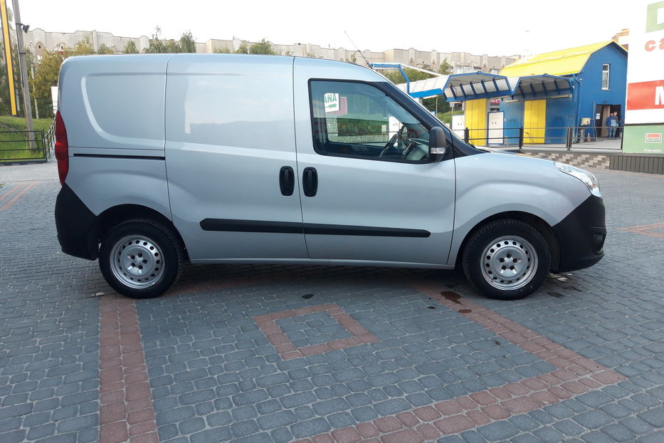 Продам Opel Combo груз. Навігація Автомат 2015 года в Тернополе