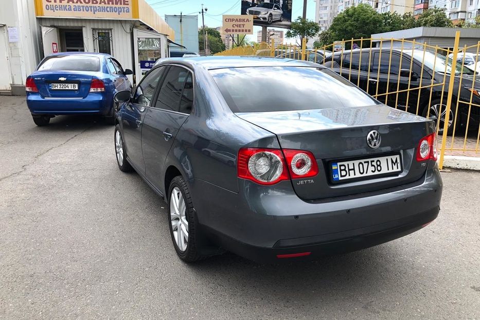 Продам Volkswagen Jetta 2010 года в Одессе