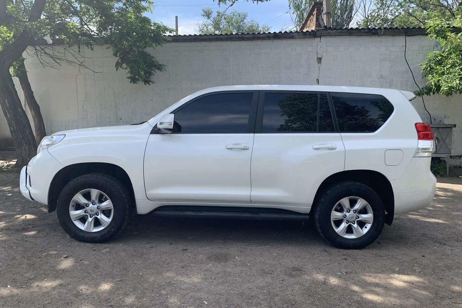 Продам Toyota Land Cruiser Prado 2010 года в Николаеве