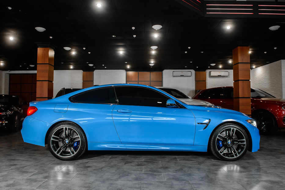 Продам BMW M4 2018 года в Одессе