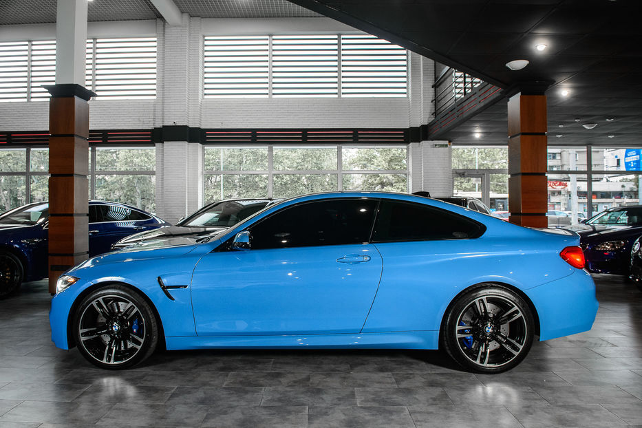 Продам BMW M4 2018 года в Одессе