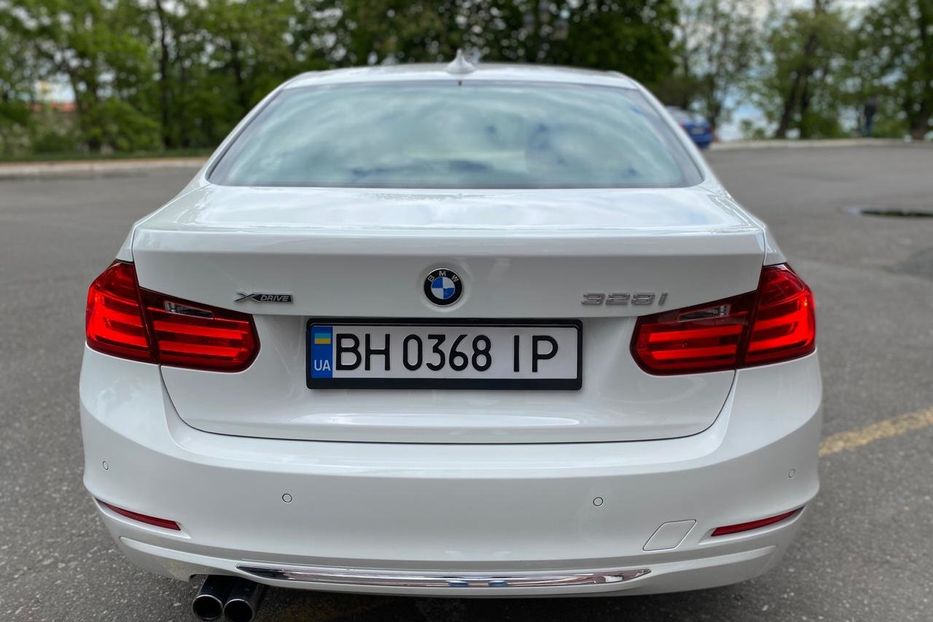 Продам BMW 328 XI 2015 года в Одессе