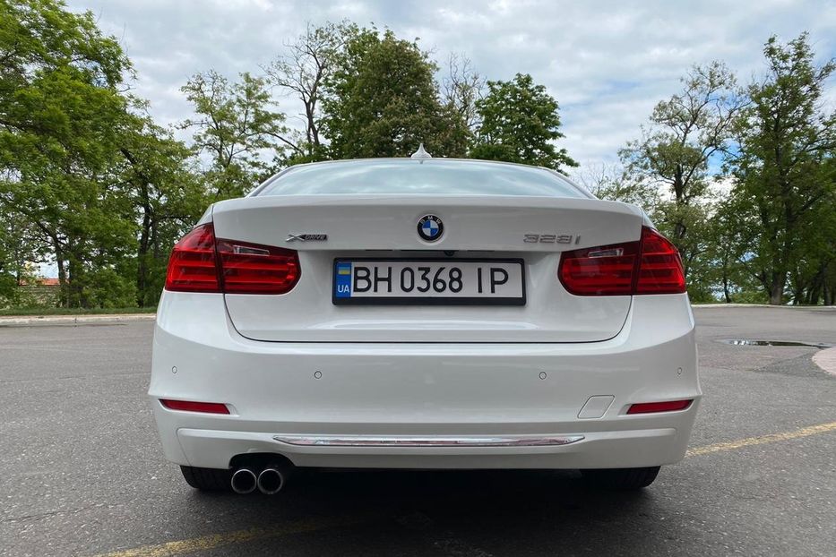 Продам BMW 328 XI 2015 года в Одессе