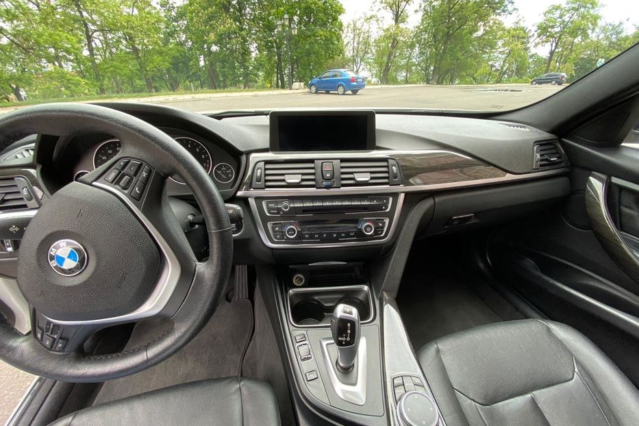Продам BMW 328 XI 2015 года в Одессе