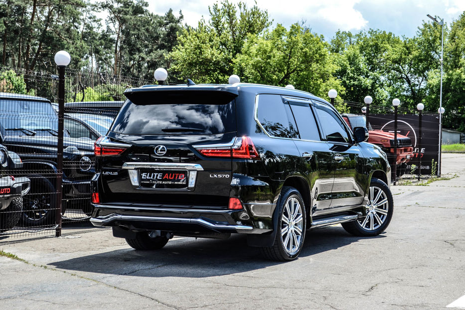 Продам Lexus LX 570 2016 года в Киеве