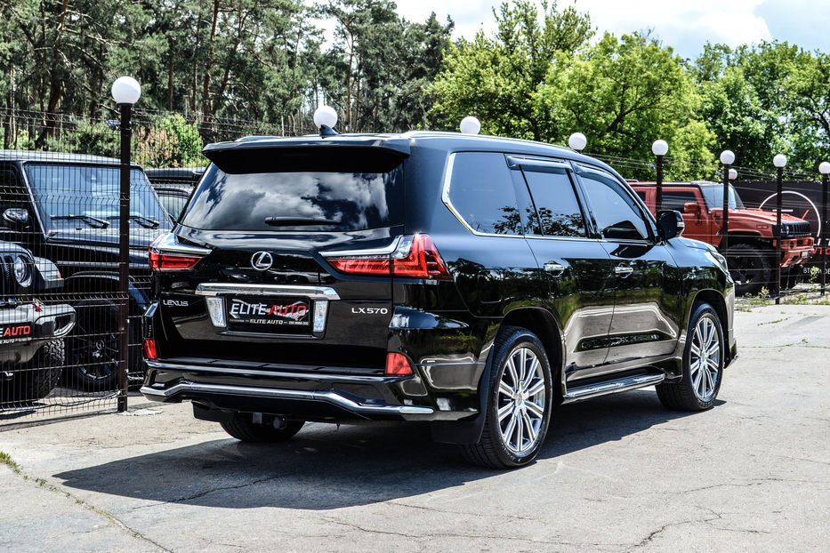 Продам Lexus LX 570 2016 года в Киеве